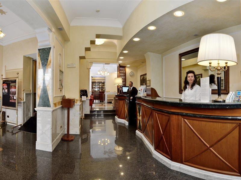 فندق رومافي  فندق بلاديوم بالاس المظهر الخارجي الصورة
